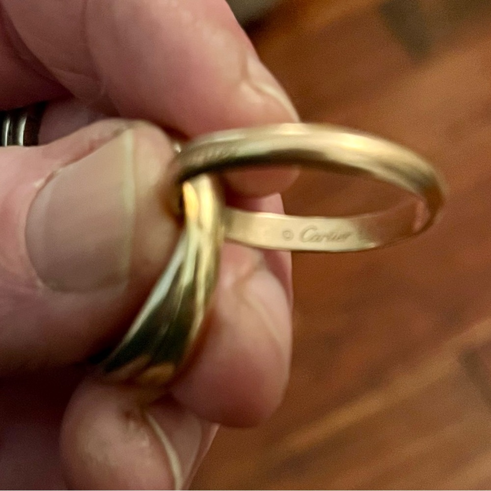 Cartier Classic Trinity Ring 18K White, Yellow & Rose Gold - Picture 4 of 5